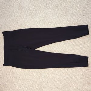 Women’s Black Vuori Daily Legging - Size XL